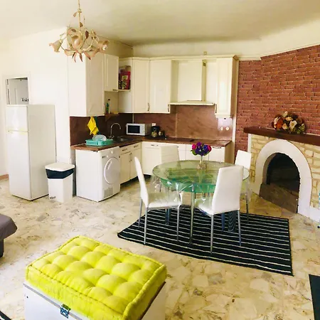 Homestay Paris Visit - Business - Tourism Creteil
